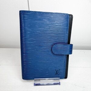 Louis Vuitton Epi Leather Agenda Planner Cover Blue GM 6-Ring Made in Spain
